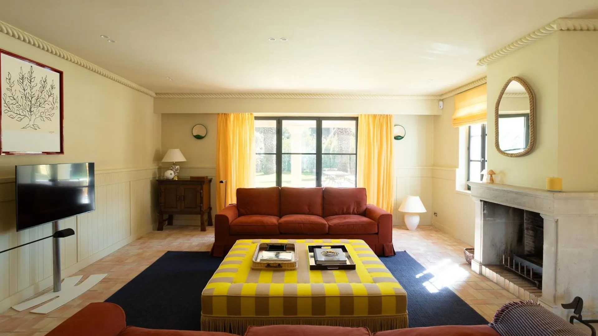 Magnificent Sunny Villa Riva With Pool And Vinery Saint-Tropez